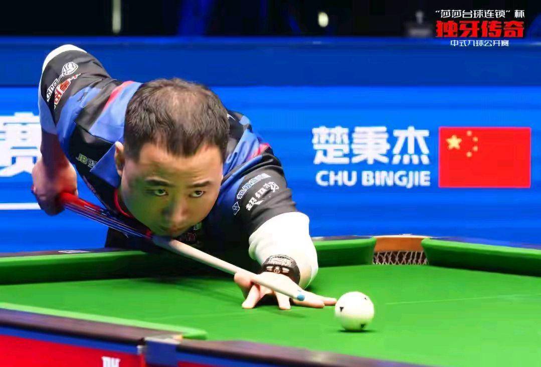 罗马诺引镜报消息：利物浦为阿诺德开出5年9300万欧的续约合同