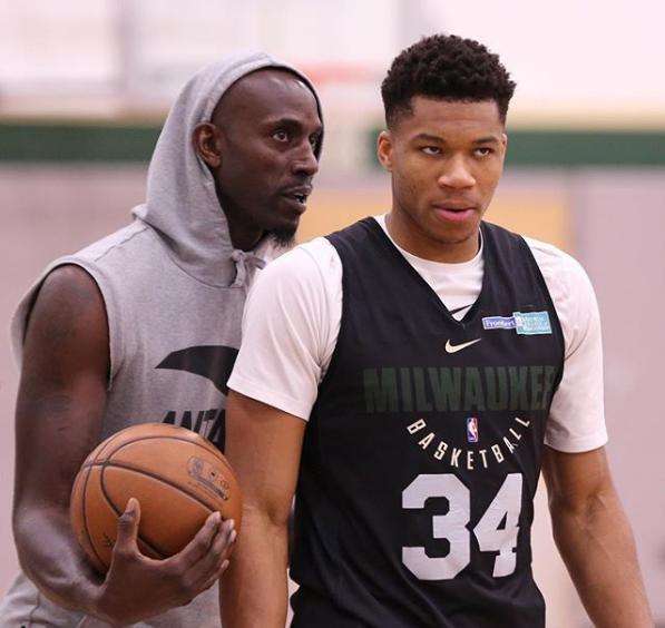 他在维拉诺 他在维拉诺